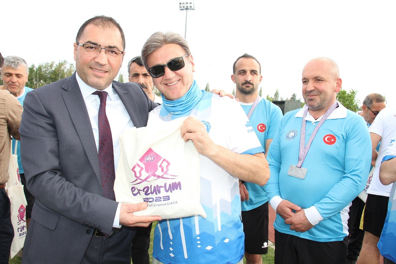 MARATON KARTALLARI’ OLARAK HER YERE NAM SALAN DSİ PALANDÖKEN MASTERLAR
