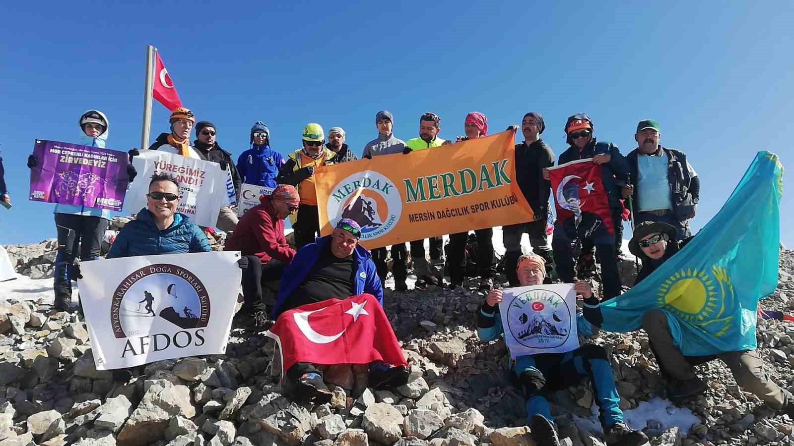 MERSİN DAĞCILIK SPOR KULÜBÜ (MERDAK) ÜYELERİ, ÇEVRE İLLERDEN DE KATILAN