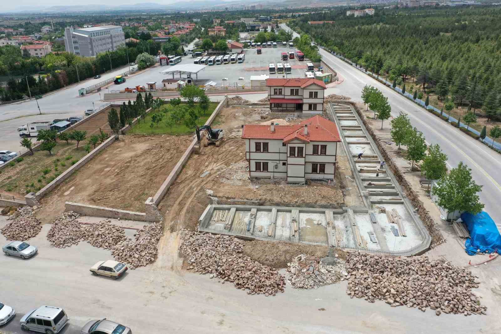 KONYA’NIN MERKEZ MERAM İLÇE BELEDİYESİ’NİN, İLÇENİN TARİH VE KÜLTÜRÜNÜ YAŞATMAK,