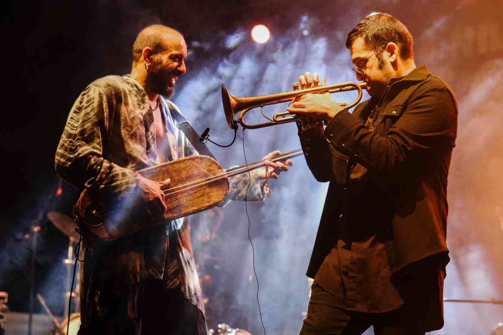 NİLÜFER BELEDİYESİ’NİN BU YIL 8’İNCİSİNİ DÜZENLEDİĞİ “NİLÜFER CAZ FESTİVALİ”NİN İKİNCİ