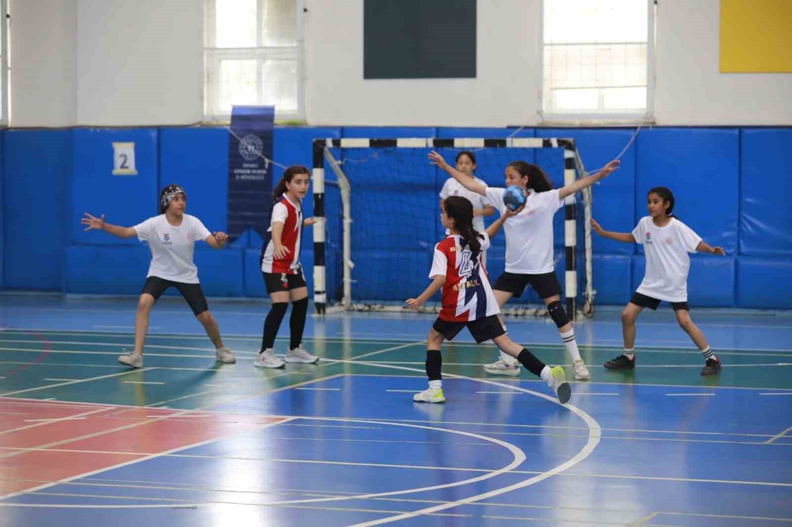 DENİZLİ’DE GELENEKSEL HALE GELEN VE BU SENE 8.’Sİ DÜZENLENEN MİNİK