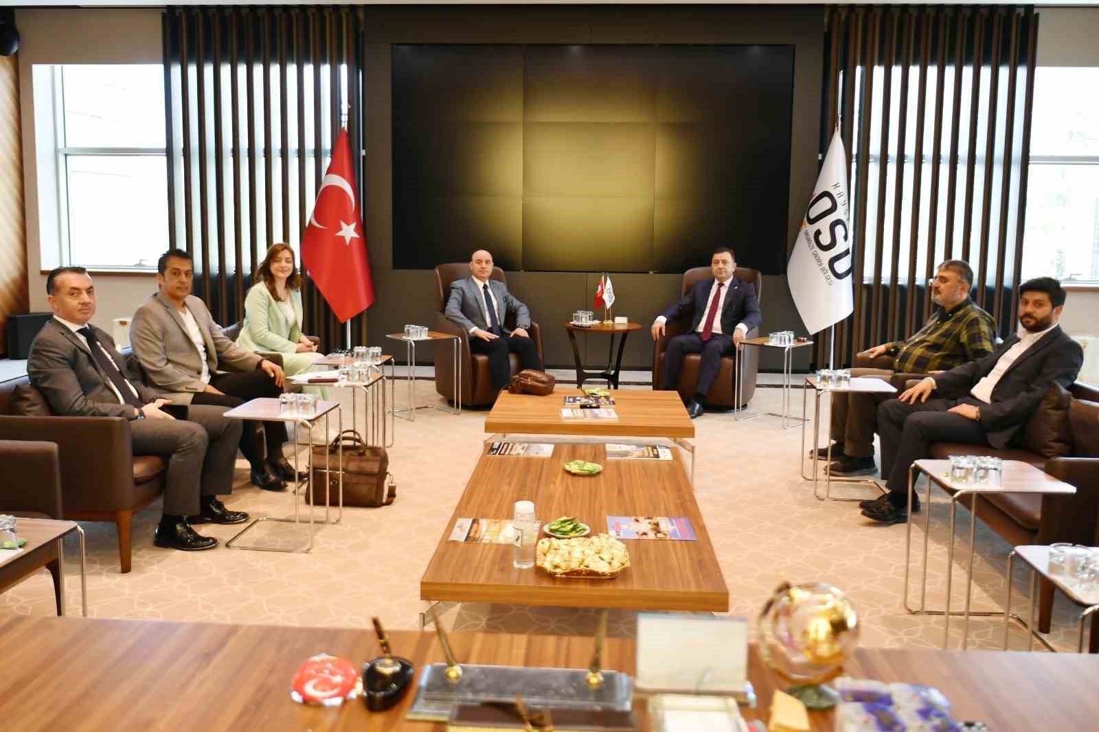 TÜRKİYE-MISIR İLİŞKİLERİNİ GÜÇLENDİRMEK VE KURULABİLECEK OLASI İŞ BİRLİKLERİNİ GÖRÜŞMEK ÜZERE