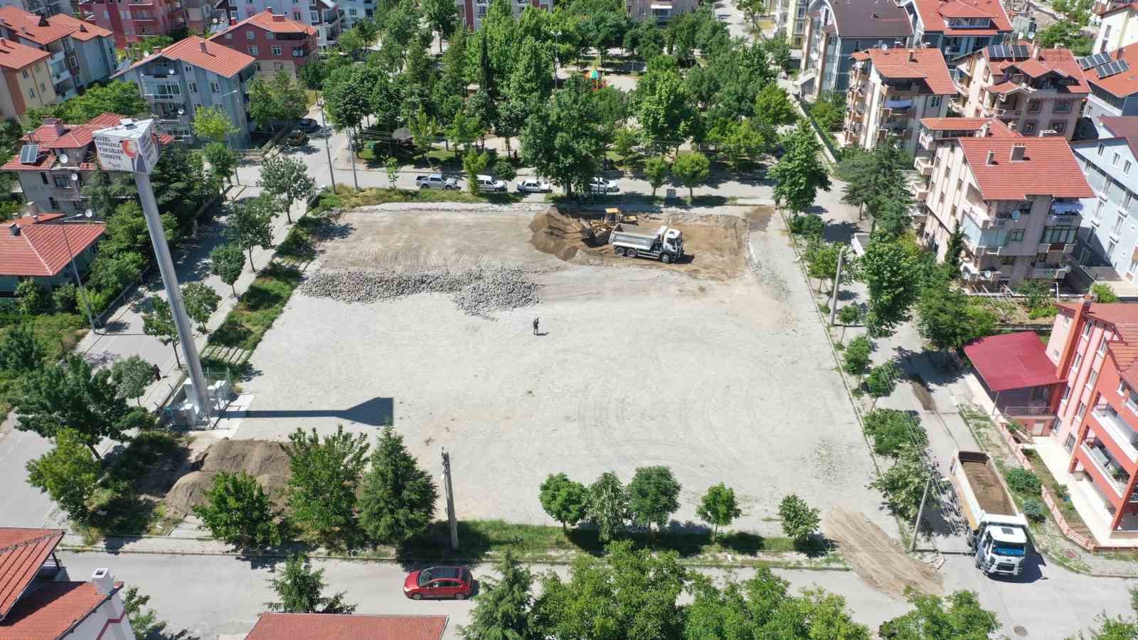 MODERN EVLER MAHALLESİ UZUN YILLARDIR UMUTLA BEKLEDİĞİ SOSYAL TESİSE KAVUŞUYOR.
