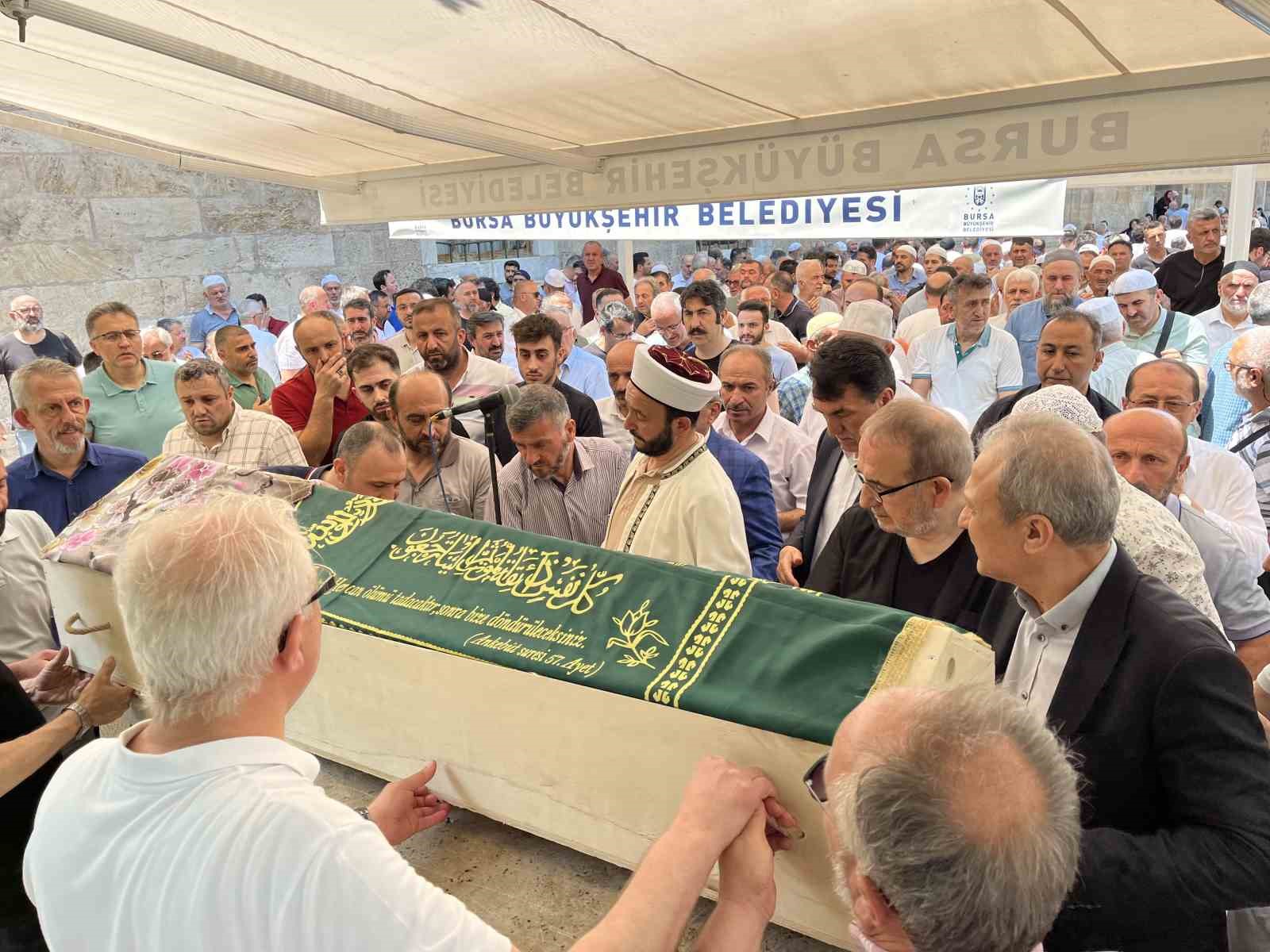 BURSA OSMANGAZİ İLÇE MÜFTÜSÜ MEHMET UZUN’UN VEFAT EDEN ANNESİ SEHER