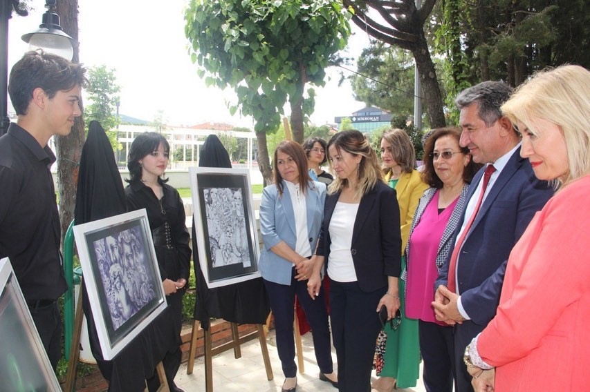 MUĞLA GÜZEL SANATLAR LİSESİ ÖĞRENCİLERİNİN YIL İÇİNDE YAPMIŞ OLDUĞU EL