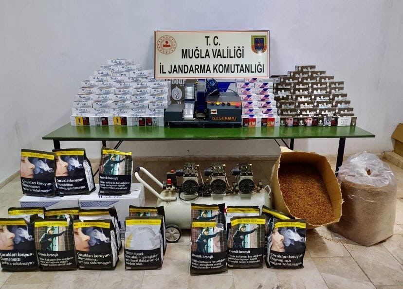 MUĞLA’NIN ULA İLÇESİNDE AÇIK TÜTÜN SATIŞI YAPMAYA HAZIRLANAN ŞAHIS JANDARMA