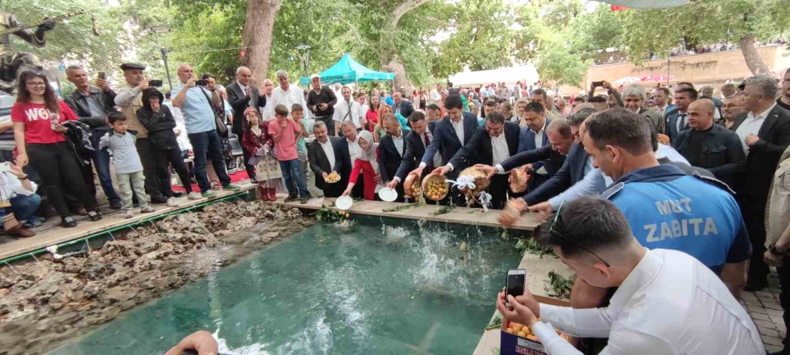 MERSİN’İN MUT İLÇESİNDE GELENEKSEL OLARAK 3 GÜN SÜREYLE DÜZENLENECEK OLAN