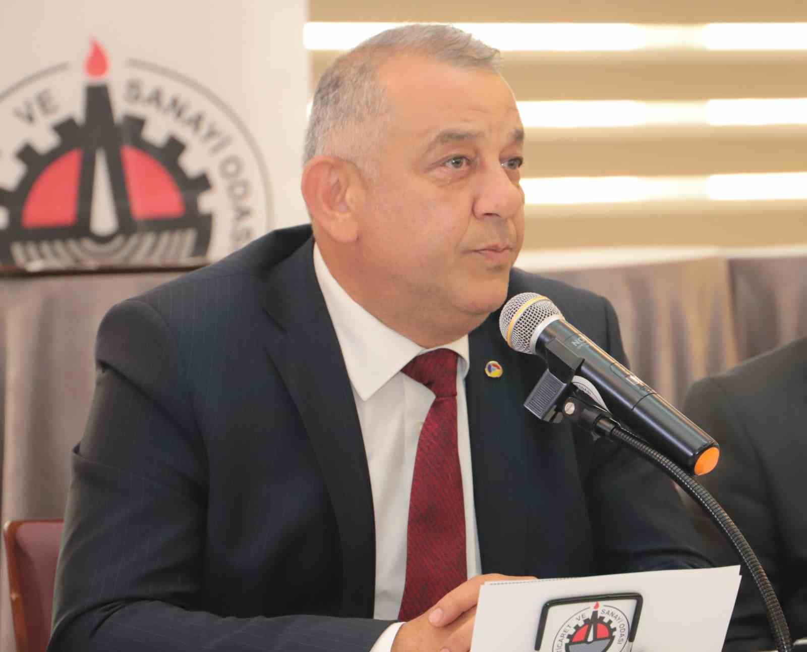 DTSO YÖNETİM KURULU BAŞKANI ERDOĞAN BIYIK, DÜZCE’DE ÖZELLİKLE 99 DEPREMLERİNDEN