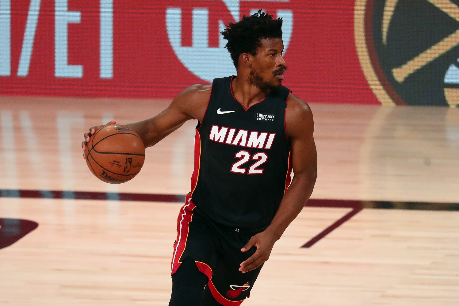 NBA’DE DOĞU KONFERANSI FİNALİNİ KAZANAN MİAMİ HEAT İLE BATI KONFERANSI