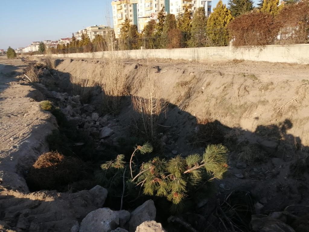 NEVŞEHİR’DE SAĞANAK YAĞIŞLARDA MEYDANA GELEBİLECEK SEL RİSKLERİNE KARŞI 5 AYRI