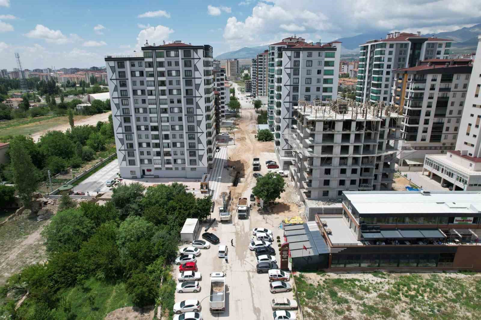 NİĞDE BELEDİYESİ SU VE KANALİZASYON İŞLERİ MÜDÜRLÜĞÜ EKİPLERİ, ALTYAPIYA YÖNELİK