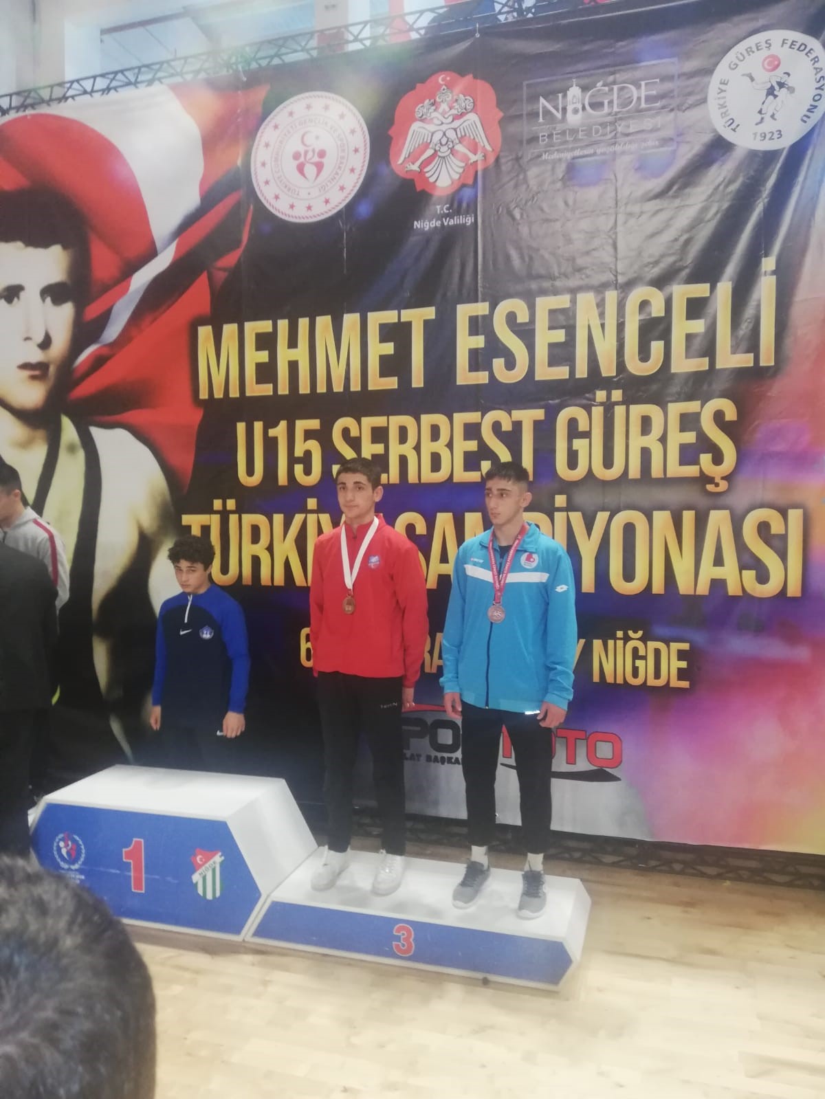 OLTULU ARDA POLAT AY, U 15 YAŞ SERBEST GÜREŞ ŞAMPİYONASINDA