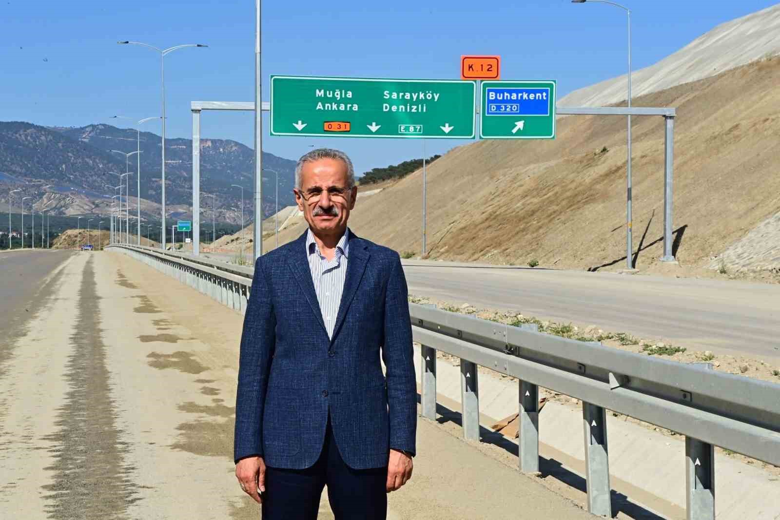 ULAŞTIRMA VE ALTYAPI BAKANI ABDULKADİR URALOĞLU,  AYDIN-DENİZLİ OTOYOL ÇALIŞMALARINI