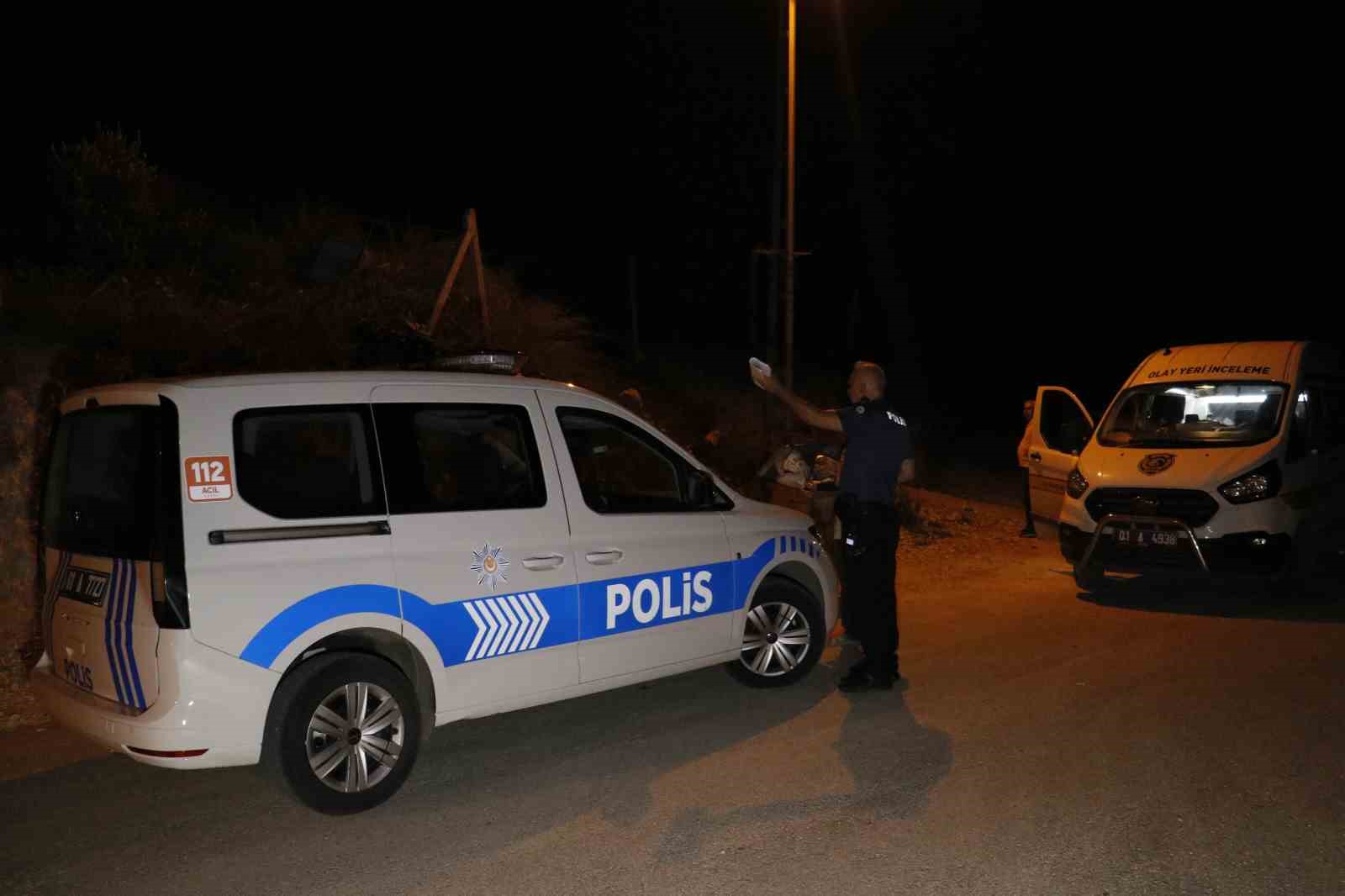 ADANA’DA BİR KİŞİ, KİMLİĞİ BELİRLENEMEYEN ŞAHISLAR TARAFINDAN ÖNCE DARP EDİLDİ