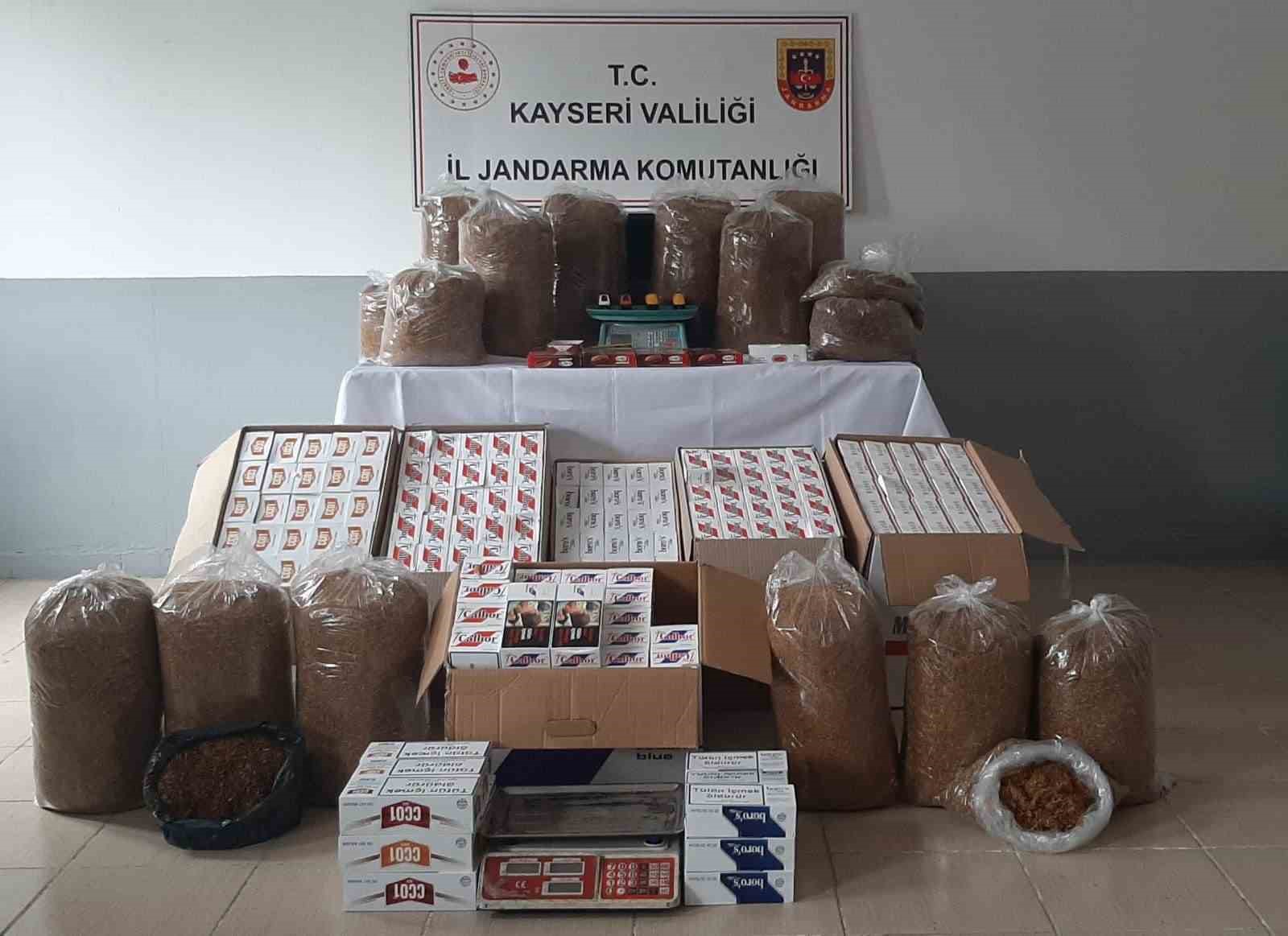 KAYSERİ’DE JANDARMA EKİPLERİ TARAFINDAN YAPILAN ÇALIŞMALARDA, ARAMA YAPILAN EVDE 64