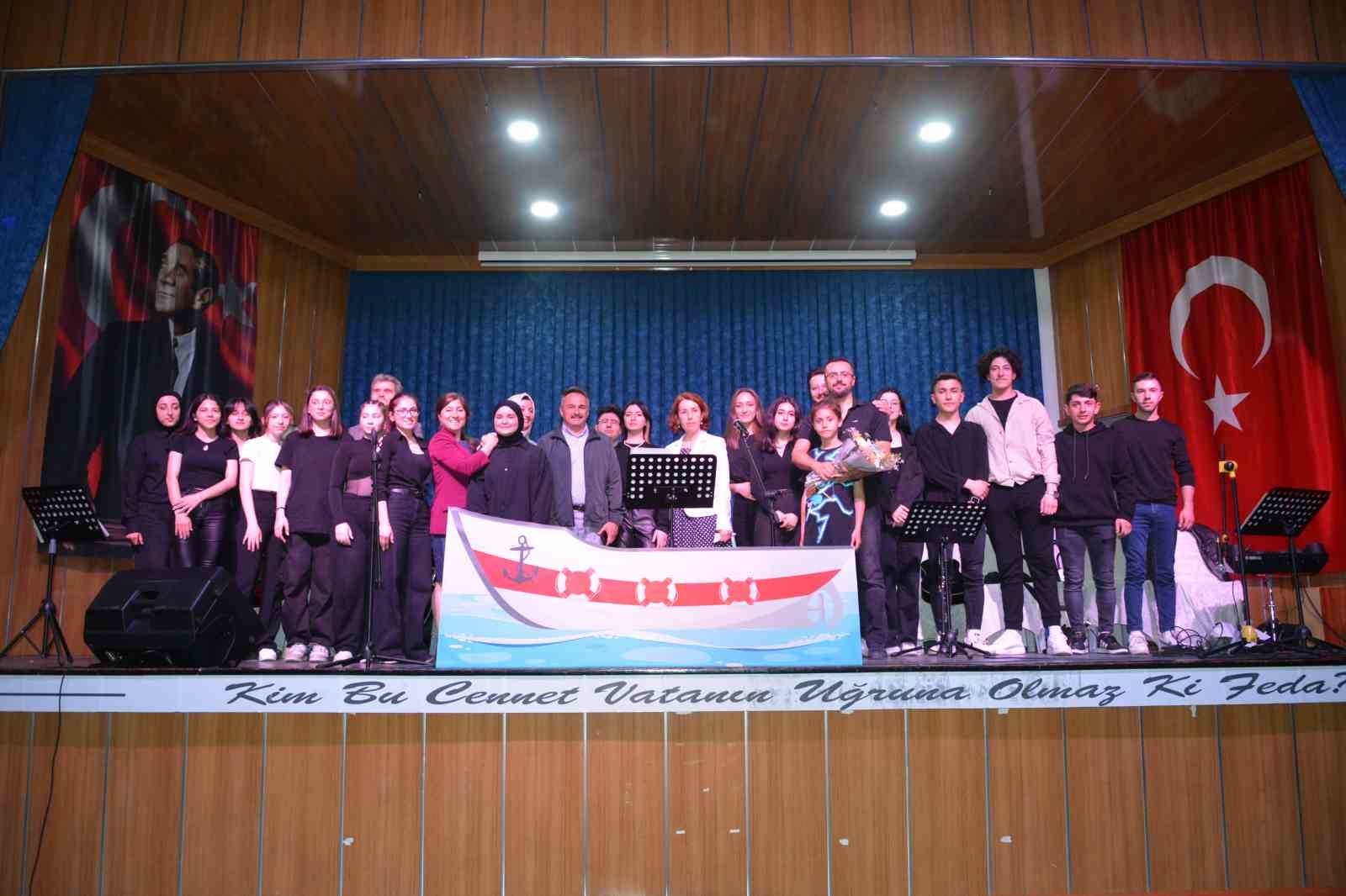 ORDU’NUN ÜNYE İLÇESİ ADNAN MENDERES MESLEKİ VE TEKNİK ANADOLU LİSESİ