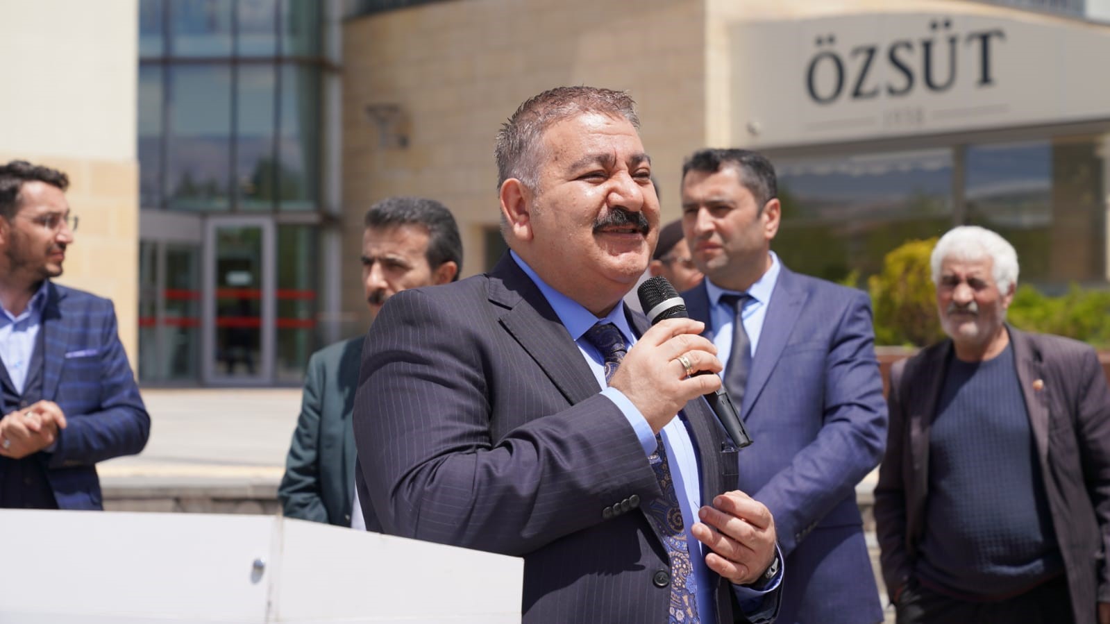 PALANDÖKEN BELEDİYESİ, 5-11 HAZİRAN TARİHLERİ ARASINDA KUTLANAN ÇEVRE HAFTASI KAPSAMINDA