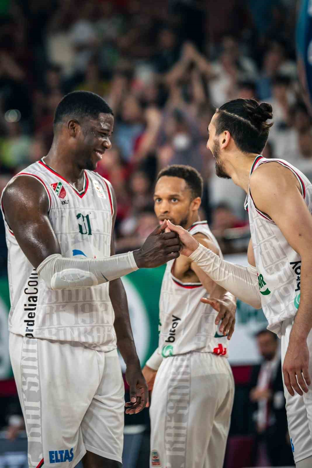 PINAR KARŞIYAKA, TÜRKİYE SİGORTA BASKETBOL SÜPER LİGİ PLAY-OFF YARI FİNAL