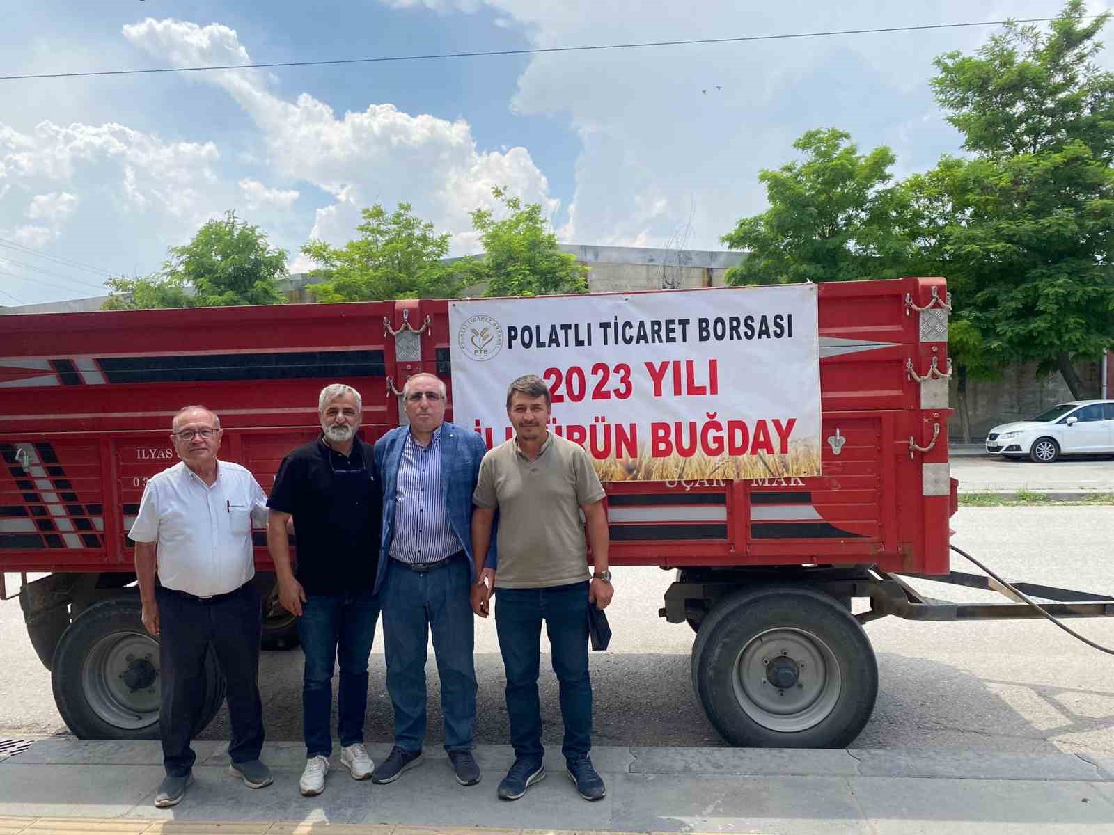 POLATLI’DA 2023 YILININ İLK HASAT BUĞDAYI POLATLI TİCARET BORSASI’NDA SATIŞA
