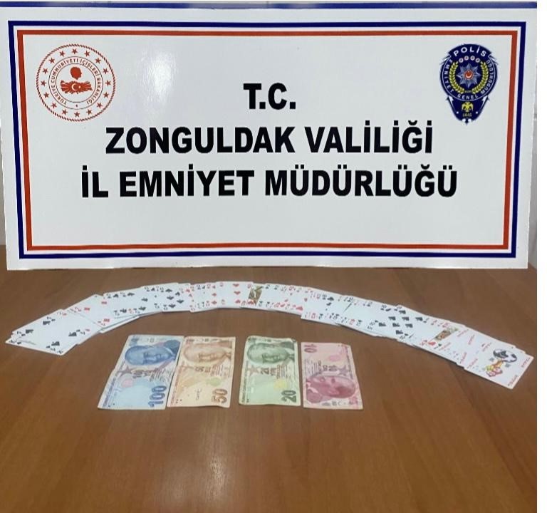 KDZ. EREĞLİ İLÇE EMNİYET MÜDÜRLÜĞÜNCE YAPILAN UYGULAMA VE DENETİMLERDE 4