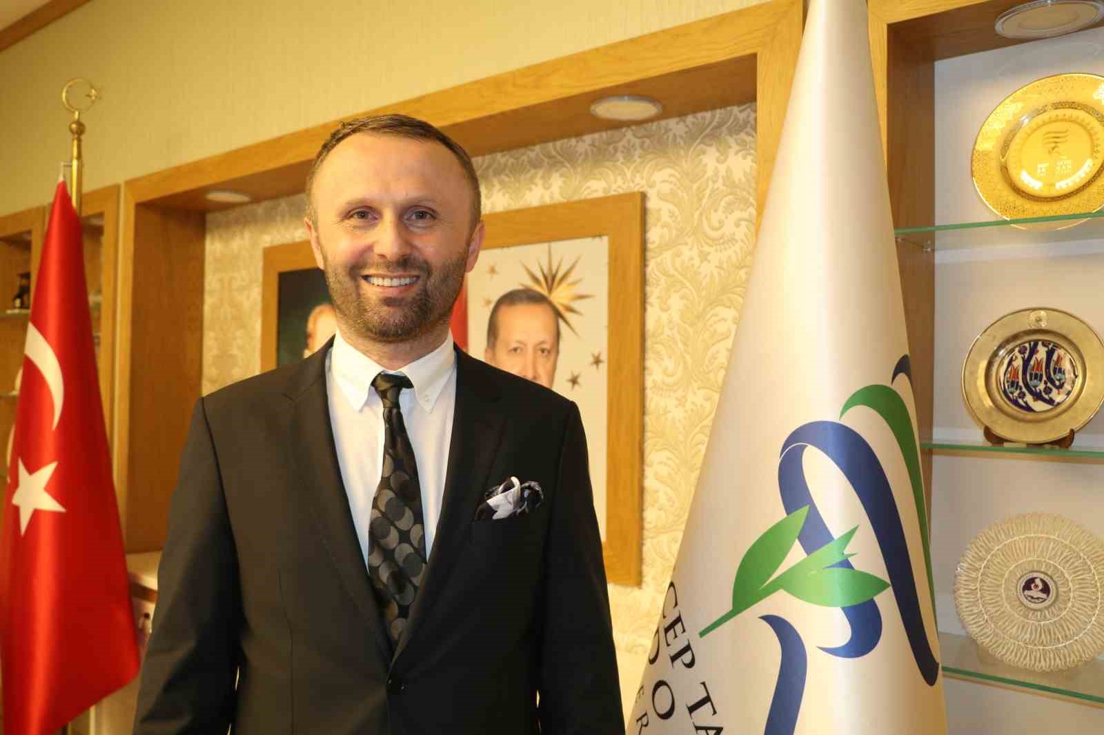 YAĞLI KARACİĞER HASTALIĞININ İLERLEYİCİ FORMU OLAN NASH HASTALIĞINA DİKKAT ÇEKEN