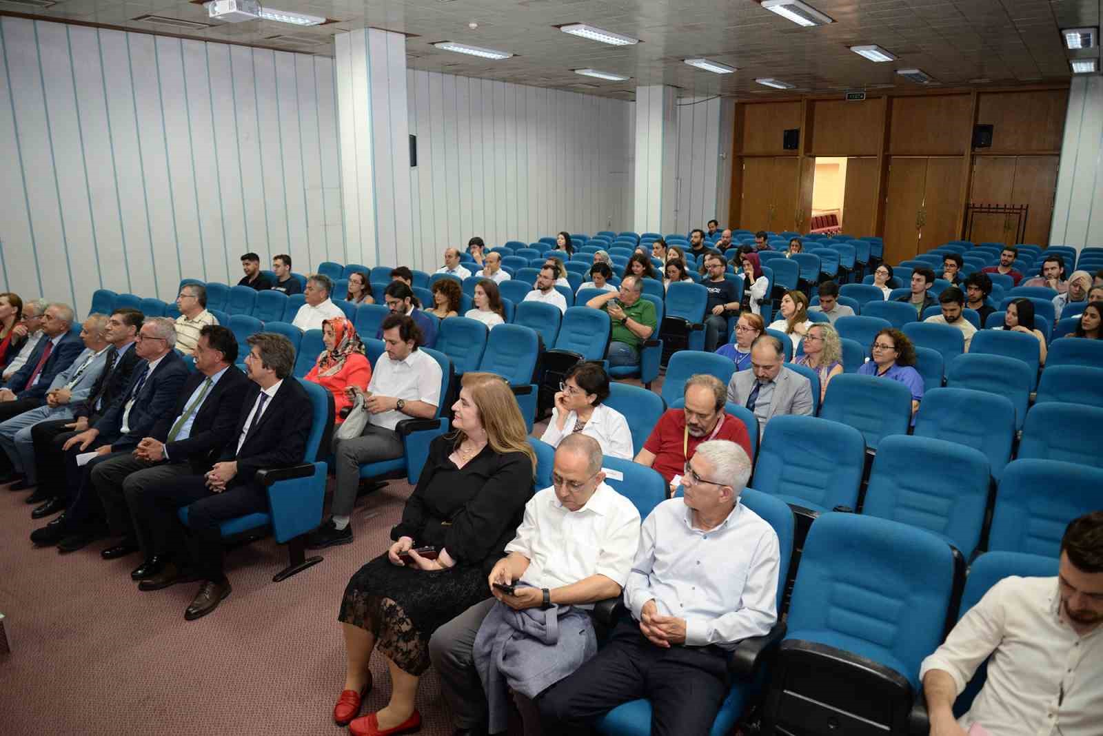 PROF. DR. HULUSİ MALYER ANISINA GERÇEKLEŞTİRİLEN 2. BURSA ULUDAĞ ÜNİVERSİTESİ