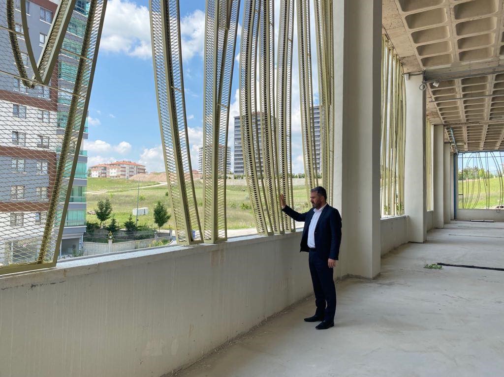 PURSAKLAR BELEDİYESİ, MİMAR SİNAN MAHALLESİNDE BULUNAN TİCARET MERKEZİ VE MODERN