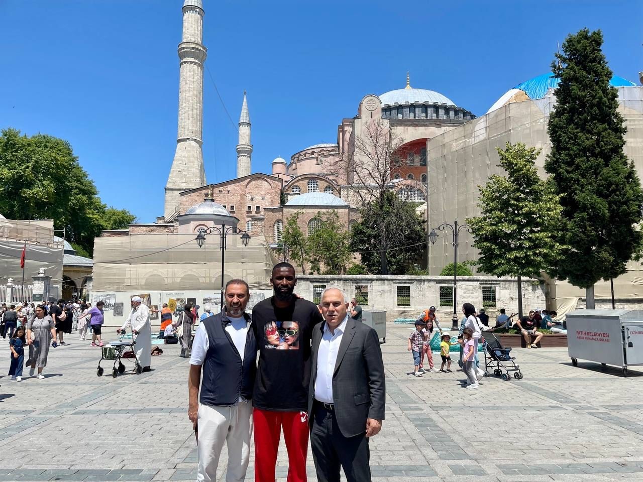 İSPANYA LA LİGA TAKIMLARINDAN REAL MADRİD'İN SİERRE LEONE KÖKENLİ ALMAN