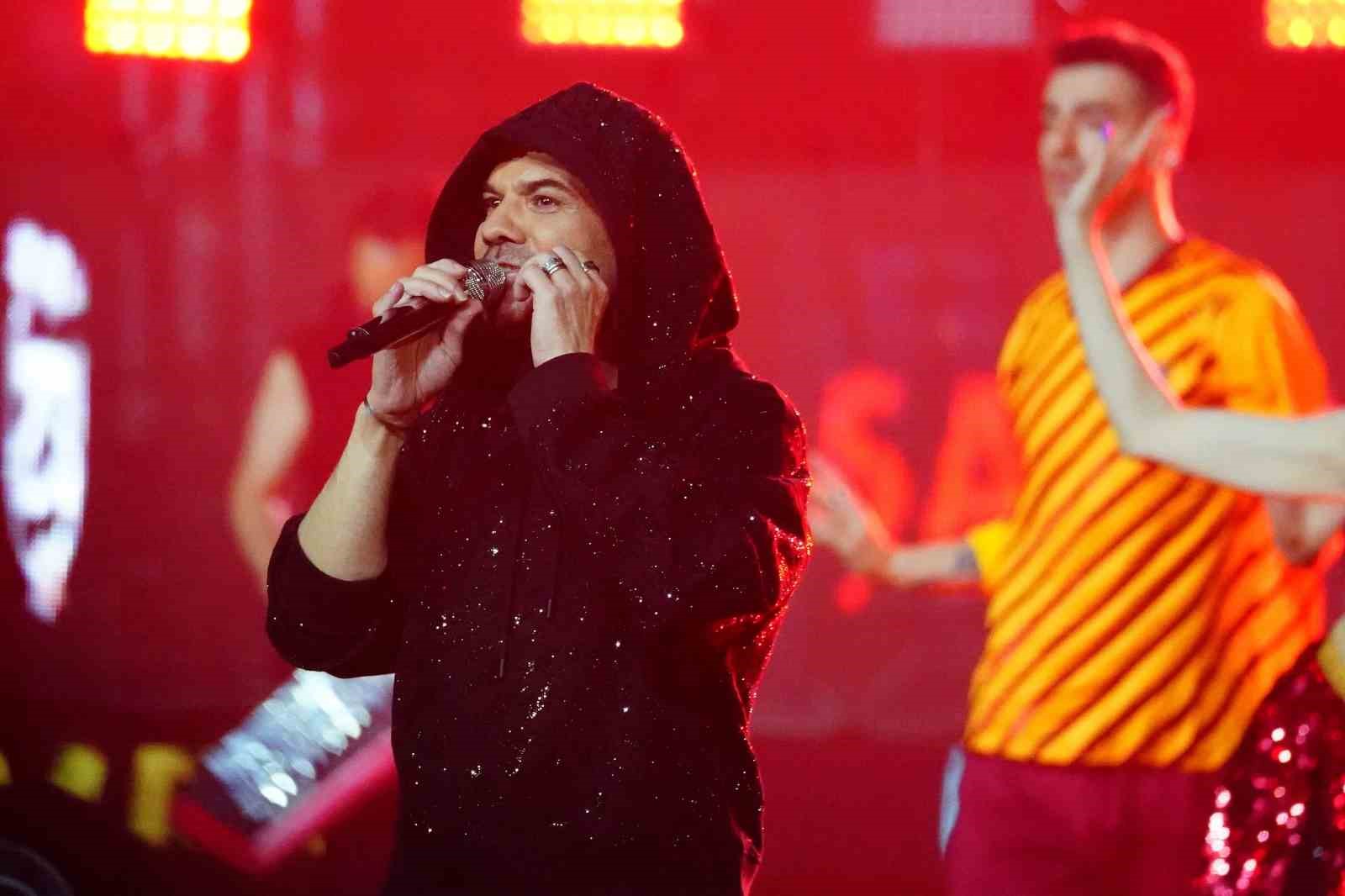 SPOR TOTO SÜPER LİG ŞAMPİYONU GALATASARAY, NEF STADYUMU’NDA DÜZENLENEN TÖRENLE