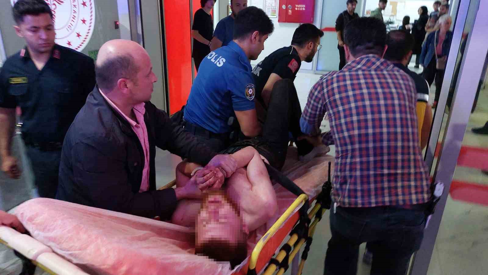 SAMSUN'DA AKRABALAR ARASINDA ÇIKAN SİLAHLI ÇATIŞMADA ARALARINDA MUHTAR OLAN ZİRAAT