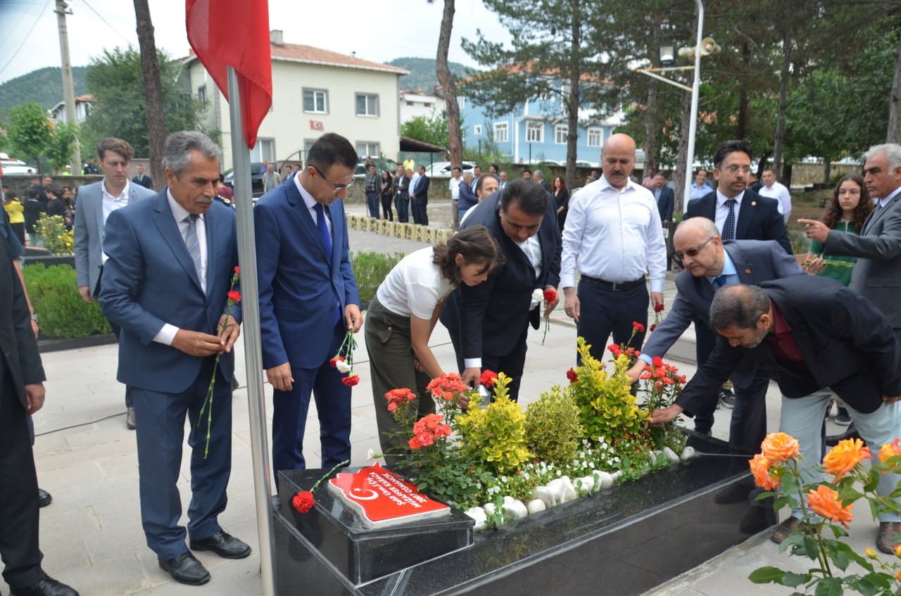 BATMAN’IN KOZLUK İLÇESİNDE PKK’LI TERÖRİSTLERİN SALDIRISI SONUCU ŞEHİT DÜŞEN MÜZİK