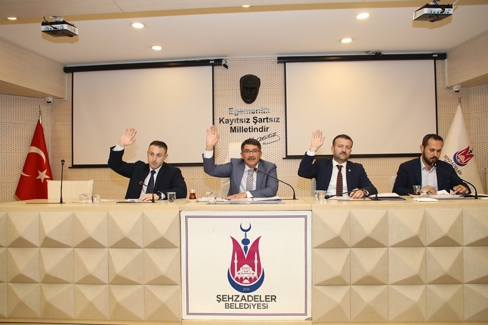 ŞEHZADELER BELEDİYESİ HAZİRAN AYI MECLİS TOPLANTISI DÜN ŞEHZADELER BELEDİYE BAŞKANI