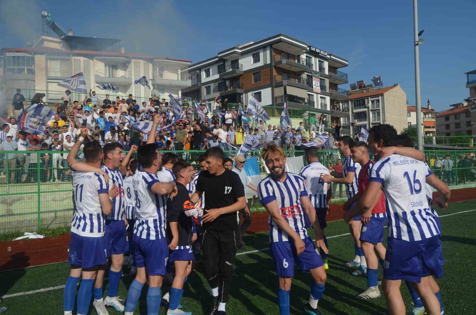 HÜSEYİN GAZİ KILINÇ-1. AMATÖR ALAŞEHİR YAZ LİGİNDE MÜCADELE EDEN SELENDİ