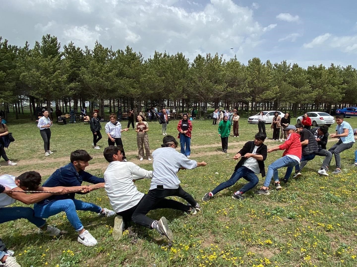 SELİM’DE LİSELİ ÖĞRENCİLER GÖNÜLLERİNCE EĞLENDİ(KARS-İHA)