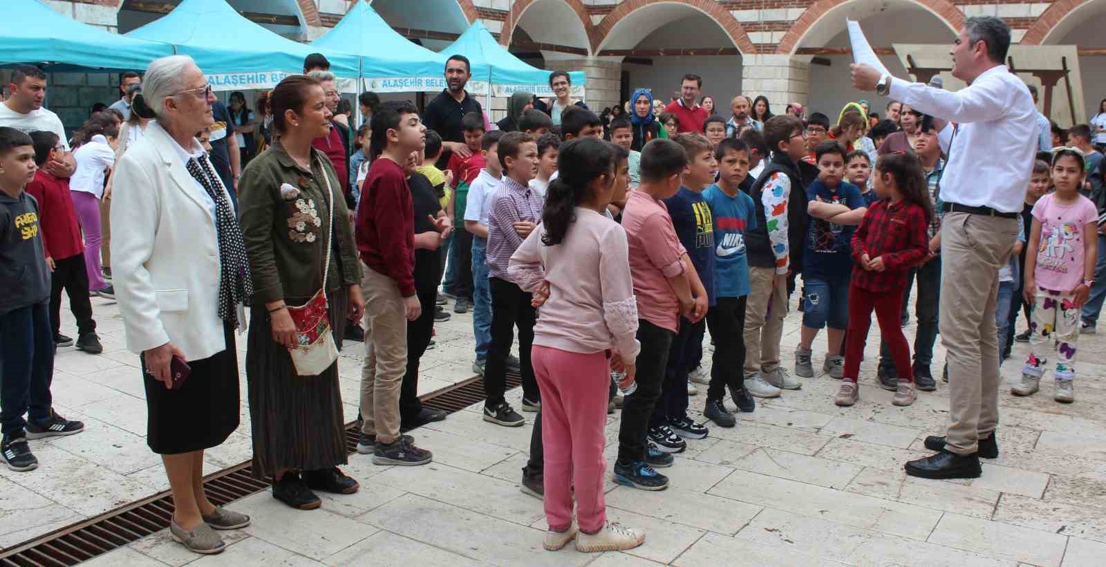 TÜRKİYE YARDIM SEVENLER DERNEĞİ ALAŞEHİR ŞUBESİ TARAFINDAN DÜZENLENEN “SERHAT ASIM