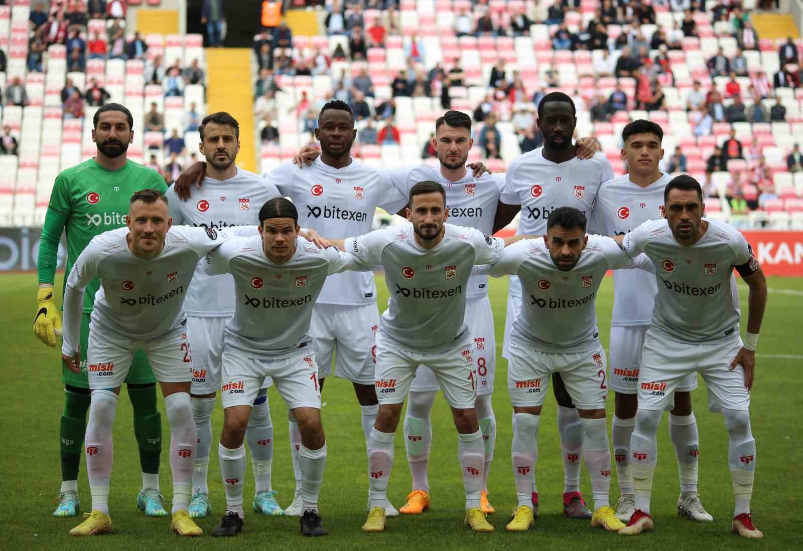SPOR TOTO SÜPER LİG 2022-2023 FUTBOL SEZONUNU 41 PUANLA 14’ÜNCÜ