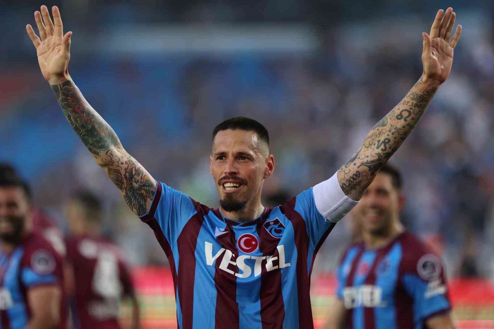 SPOR TOTO SÜPER LİG'DE TRABZONSPOR İLE ALANYASPOR KARŞILAŞIYOR. MÜSABAKANIN İLK