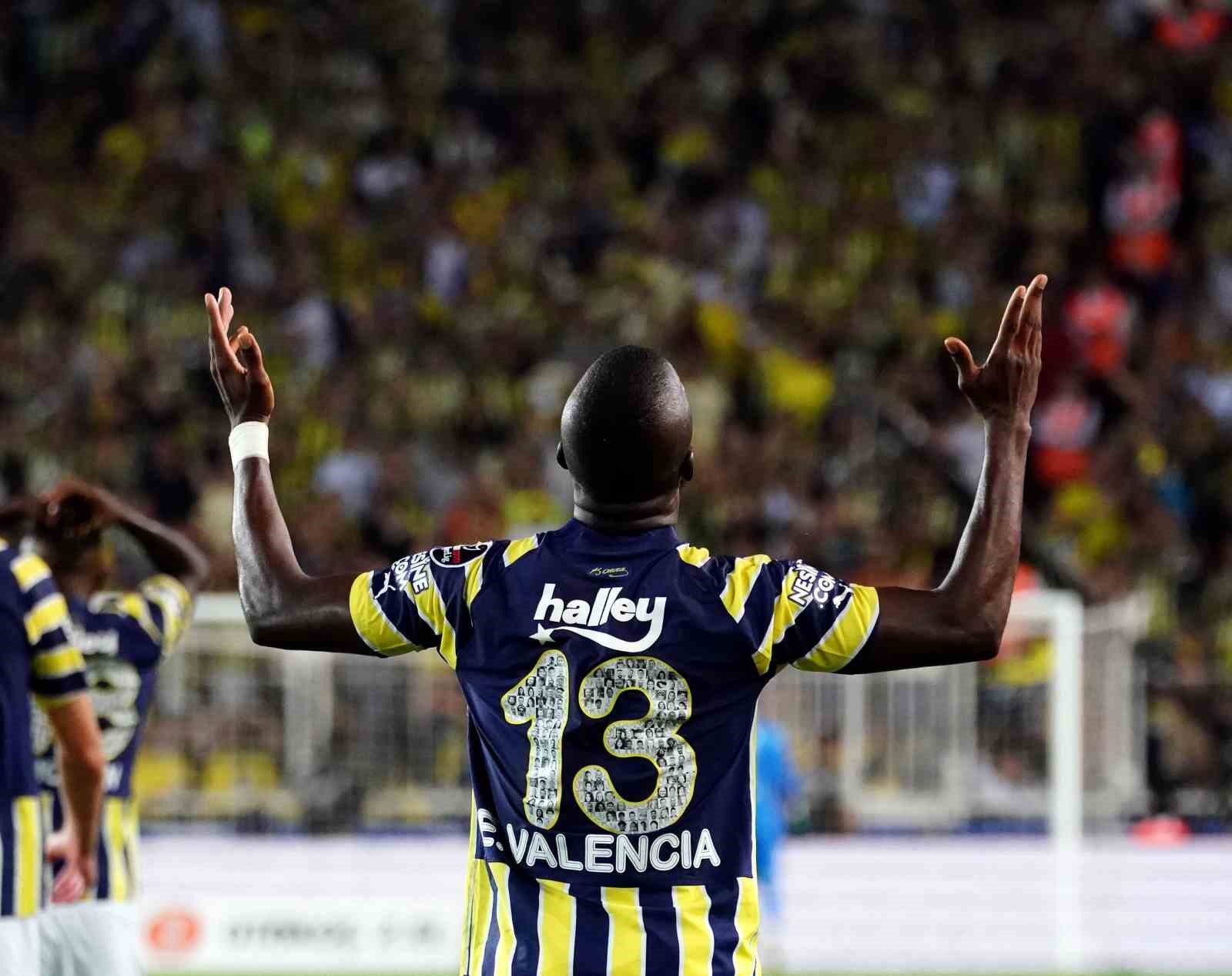 FENERBAHÇE’NİN EKVADORLU YILDIZI ENNER VALENCİA, KAYDETTİĞİ 29 GOLLE SPOR TOTO