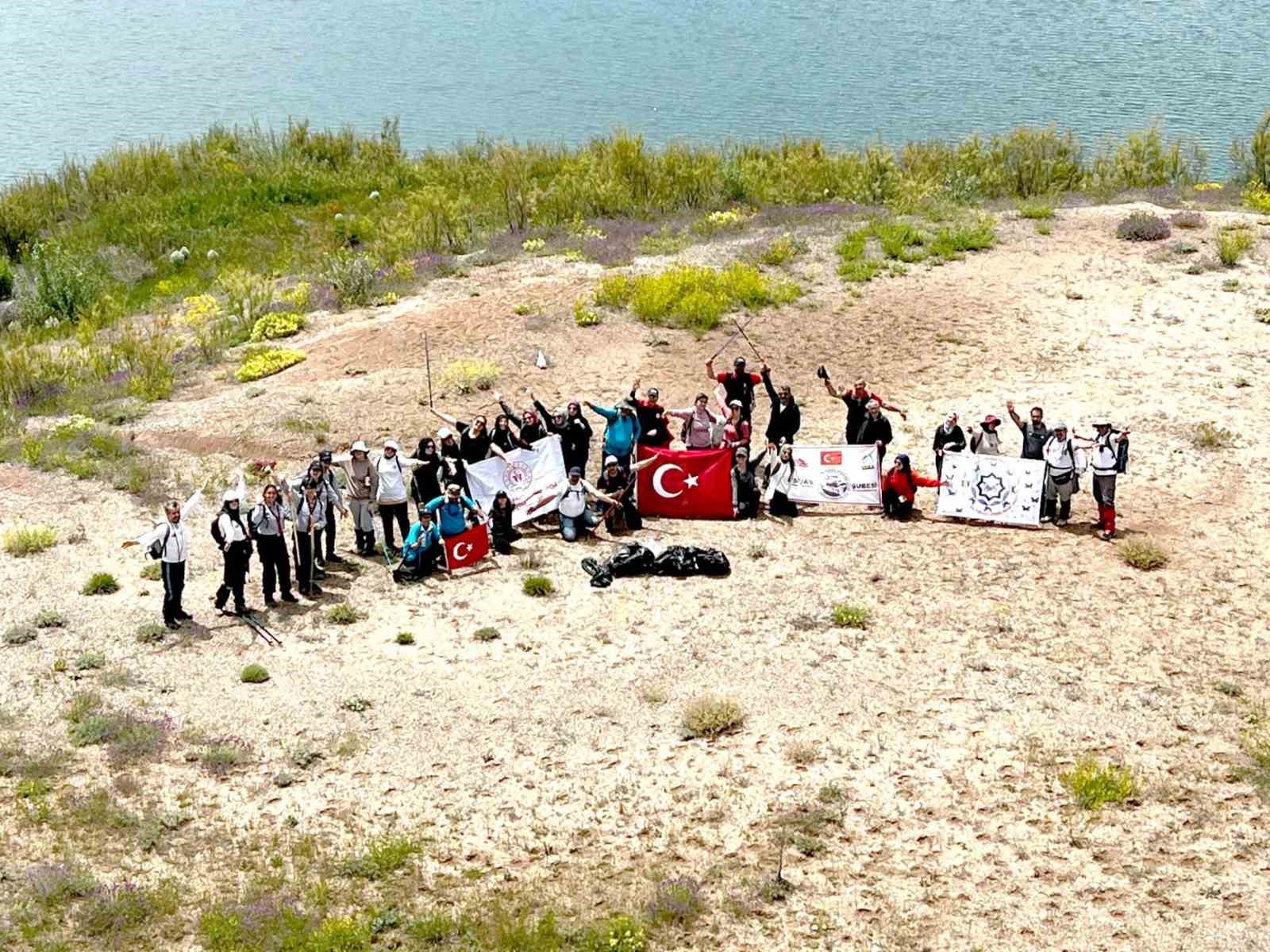 SUYUN ÖNEMİNE DİKKAT ÇEKTİLER