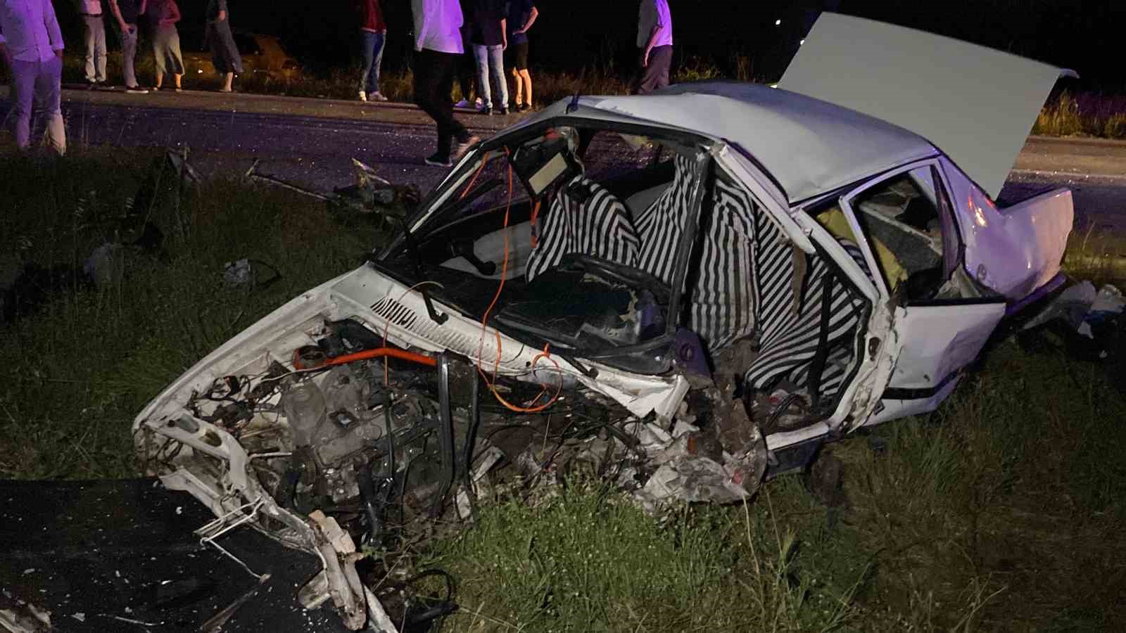 TEKİRDAĞ’DAKİ FECİ KAZADA CAN PAZARI YAŞANDI: 4 YARALI