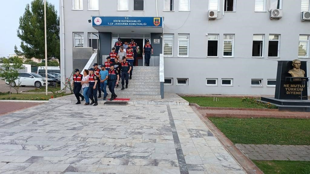 İÇİŞLERİ BAKANLIĞI, TKP/ML-TİKKO TERÖR ÖRGÜTÜNE YÖNELİK AYDIN MERKEZLİ İKİ İLDE