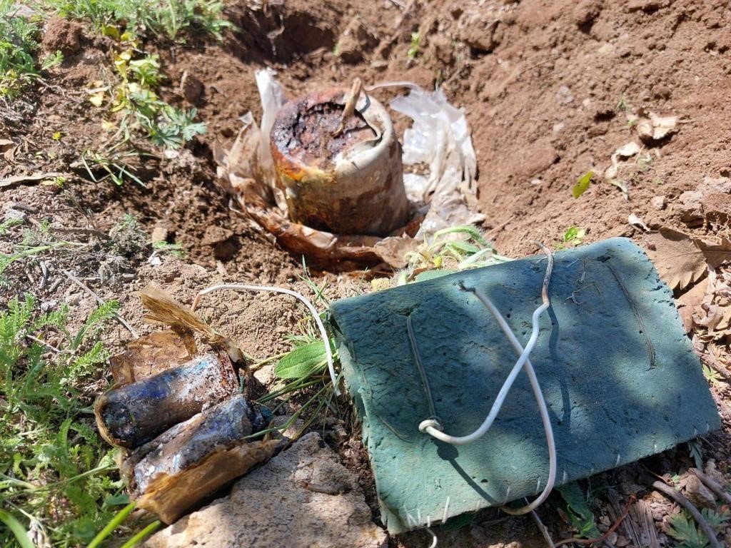 BİNGÖL İL JANDARMA KOMUTANLIĞI’NCA, ADAKLI İLÇESİ KIRSALINDA BÖLÜCÜ TERÖR ÖRGÜTÜ