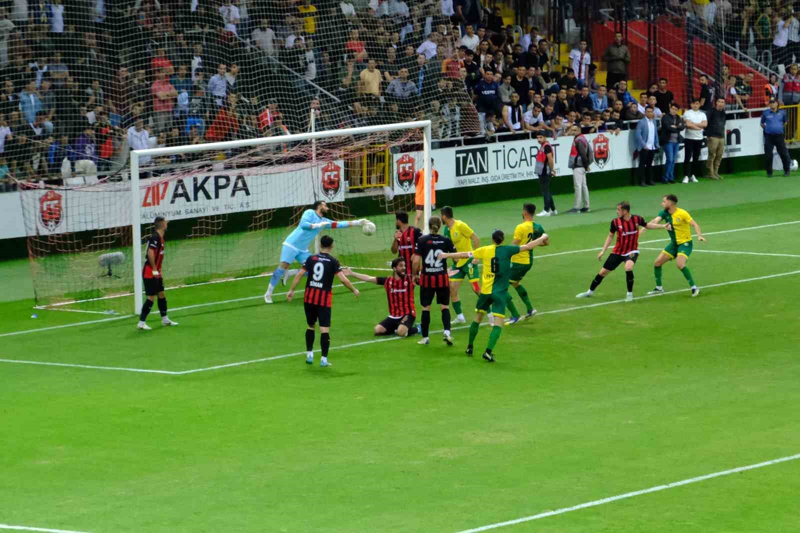 TFF 2. LİG PLAY-OFF 3. TUR KARŞILAŞMASINDA ŞANLIURFASPOR’U KENDİ EVİNDE