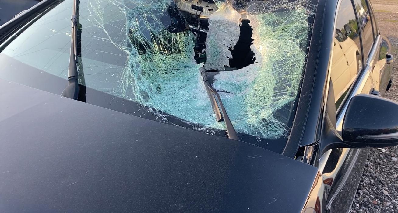 THY KAPTAN PİLOT OLAN SAYGIN DOĞAN, ANKARA’DA OTOYOLDA OTOMOBİLİYLE SEYİR