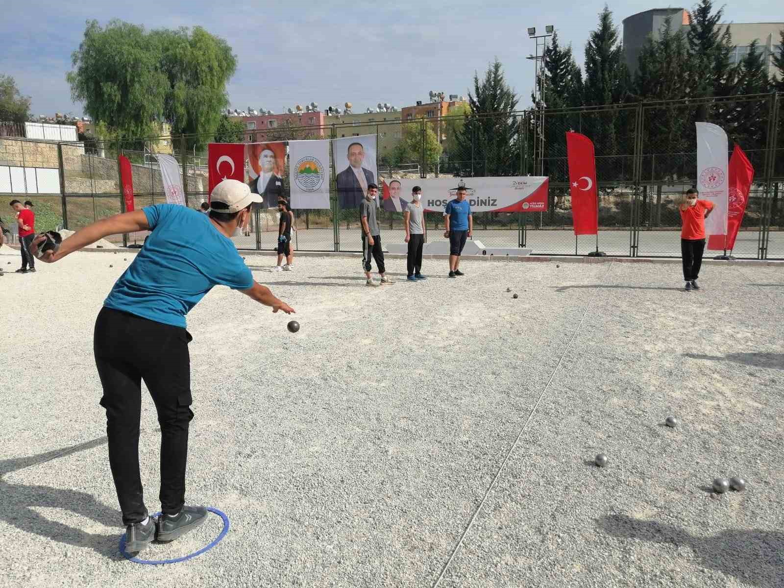 MERSİN’İN MERKEZ TOROSLAR İLÇE BELEDİYESİ, BU YIL DA DOLU DOLU