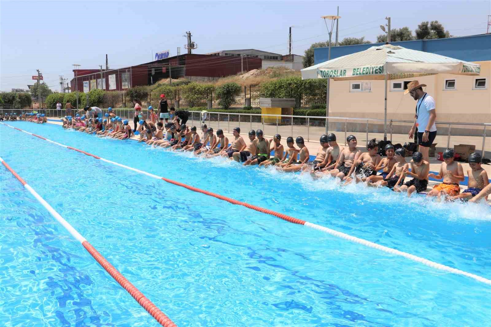 MERSİN'İN MERKEZ İLÇE TOROSLAR BELEDİYESİNİN, YAZ SPOR OKULLARI ÇERÇEVESİNDE DÜZENLEDİĞİ