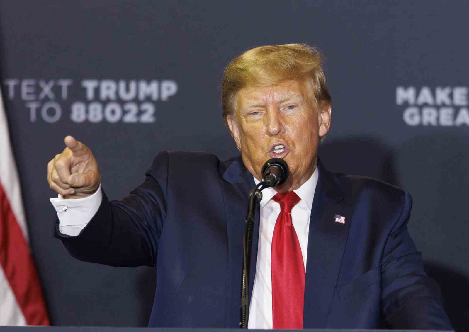 ABD’NİN ESKİ BAŞKANI DONALD TRUMP, GİZLİ BELGELER SORUŞTURMASI KAPSAMINDA 37