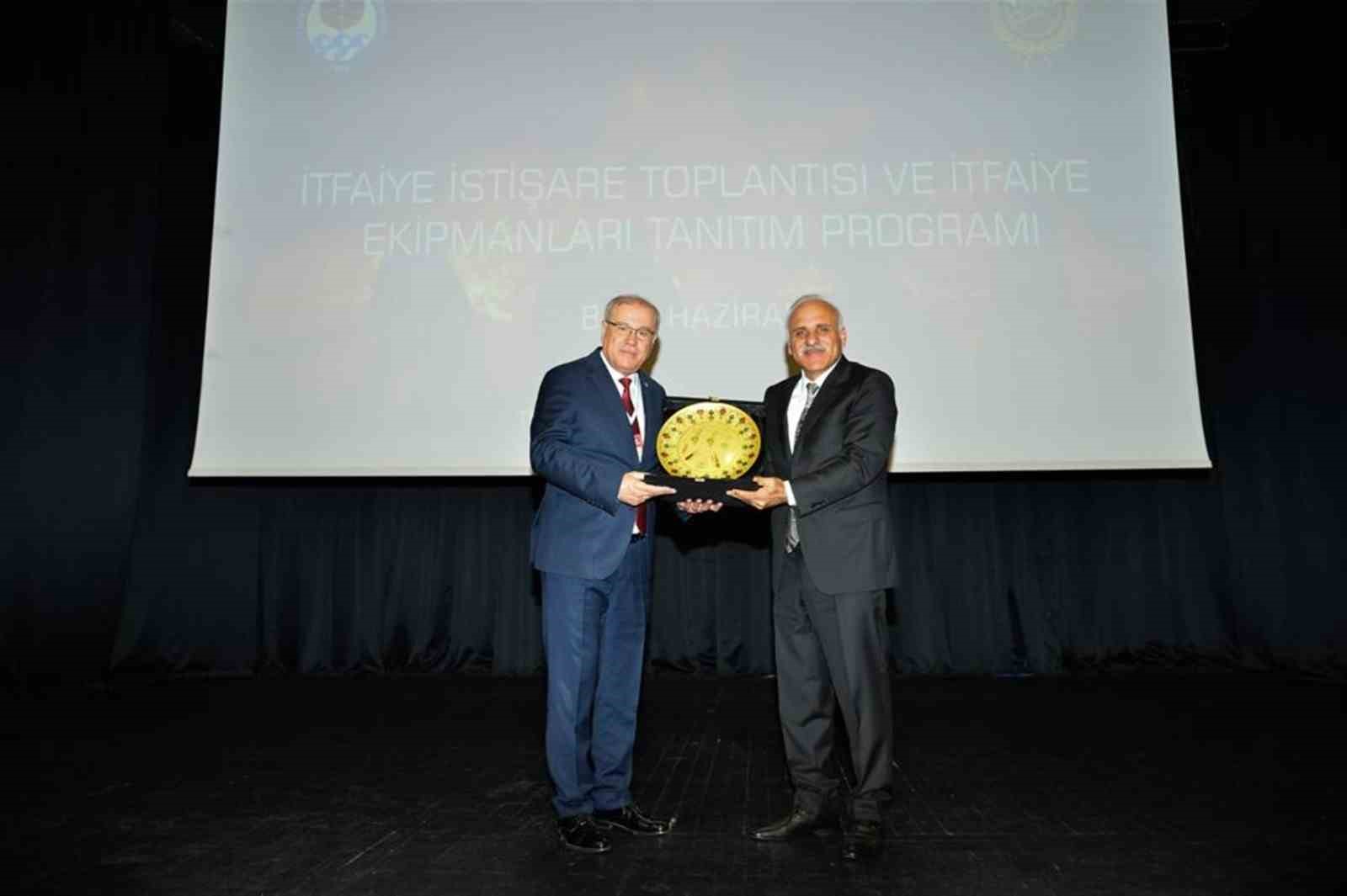 TÜRK İTFAİYECİLİĞİ HAK ETTİĞİ GÜCE KAVUŞUYOR