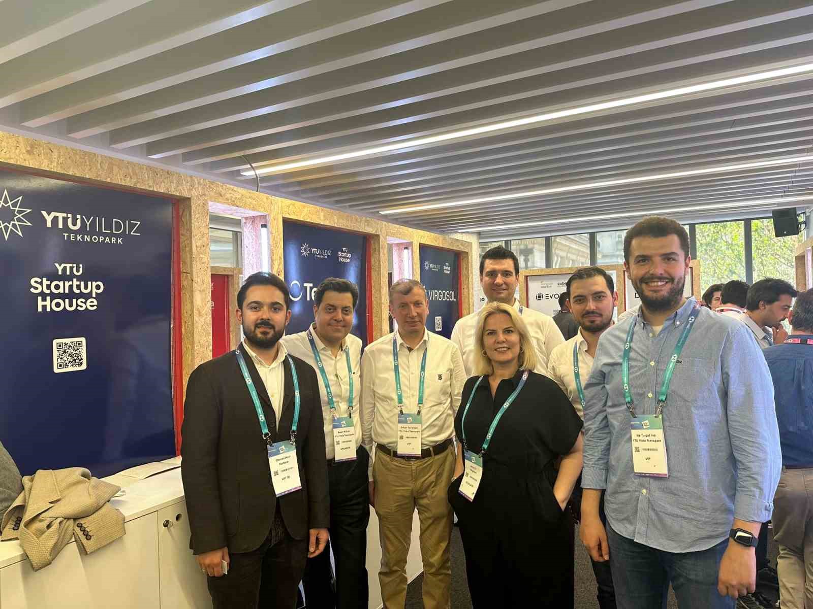 TÜRK TEKNOLOJİ GİRİŞİMCİLERİ, İNGİLTERE'DE DÜZENLENEN LONDRA TECH WEEK’TE ACADEMİA PARK’TA