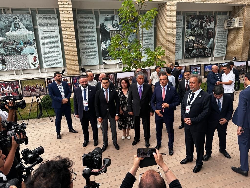 ÖZBEKİSTAN’IN BAŞKENTİ TAŞKENT’TEKİ KUTLAMALARDA TÜRK DÜNYASI KÜLTÜR BAŞKENTİ BURSA DA